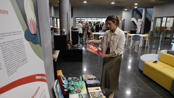 La Red Municipal de Bibliotecas de El Ejido propone libros especiales para el mes de abril