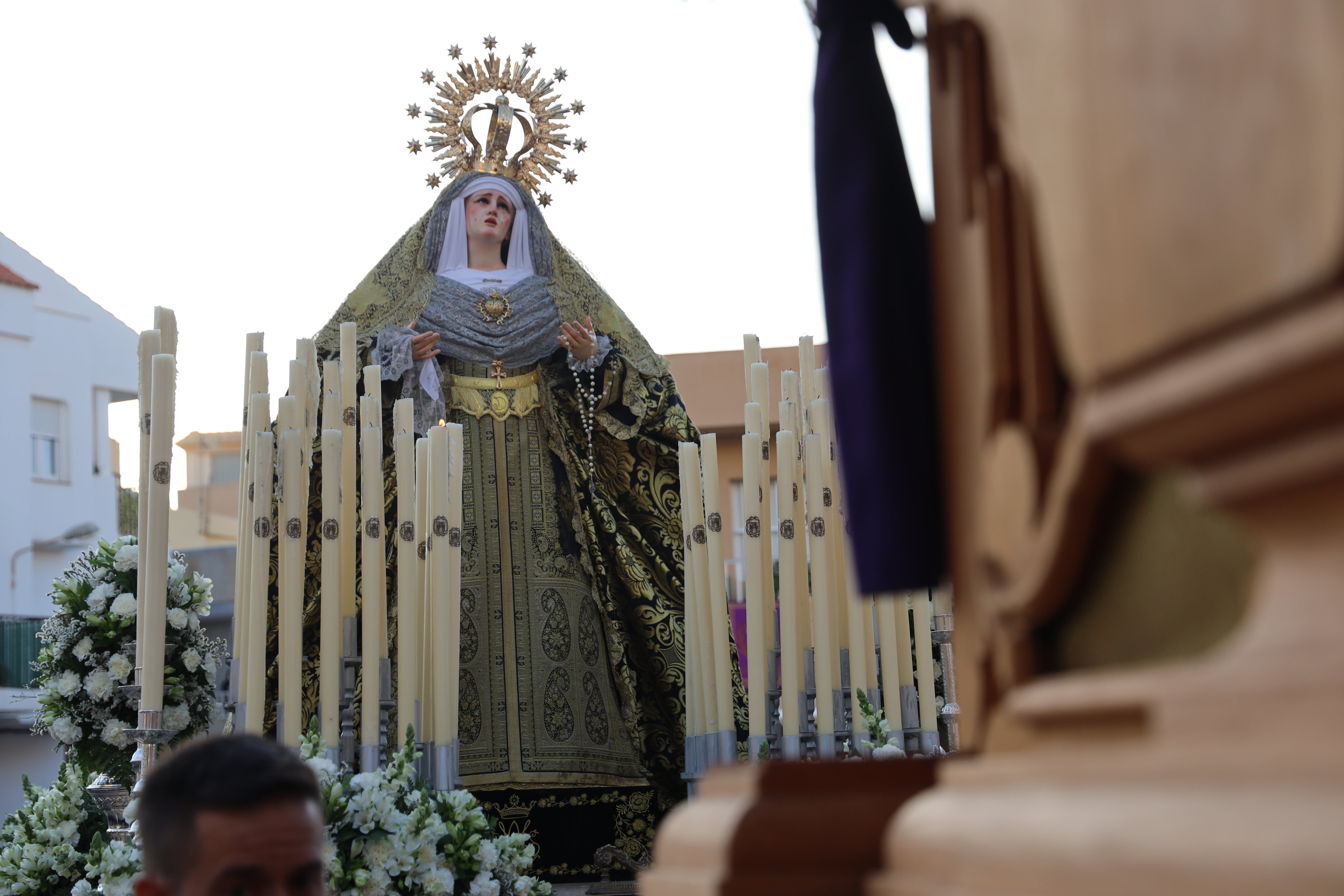 Nuestro Padre Jesús Nazareno y Nuestra Señora de los Dolores, en procesión