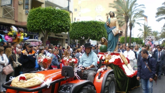 El Ejido vivirá su día grande con una gran romería que llenará las calles de alegría