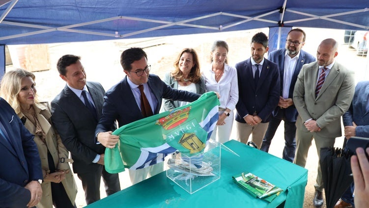 El IES Almerimar será una realidad: ya está la primera piedra del proyecto educativo