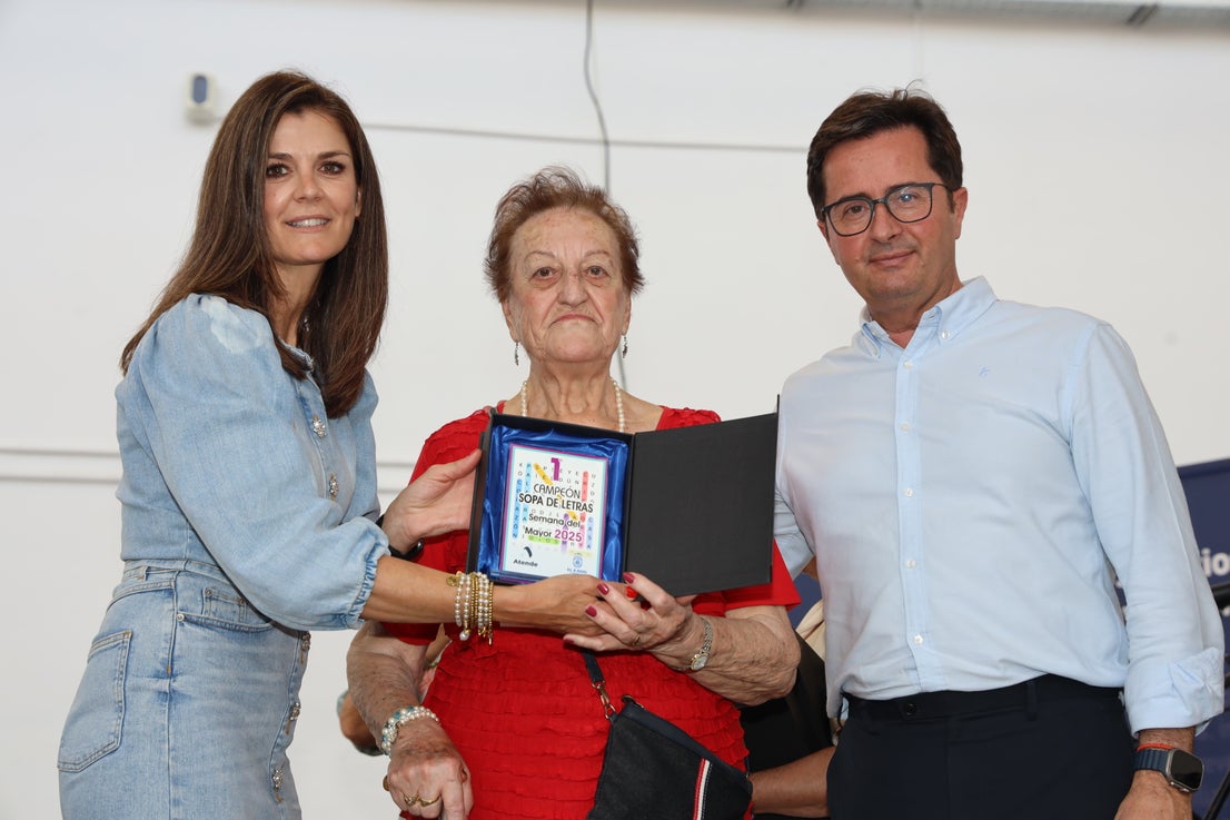 Un millar de mayores disfrutan de una jornada de convivencia en Ejidomar