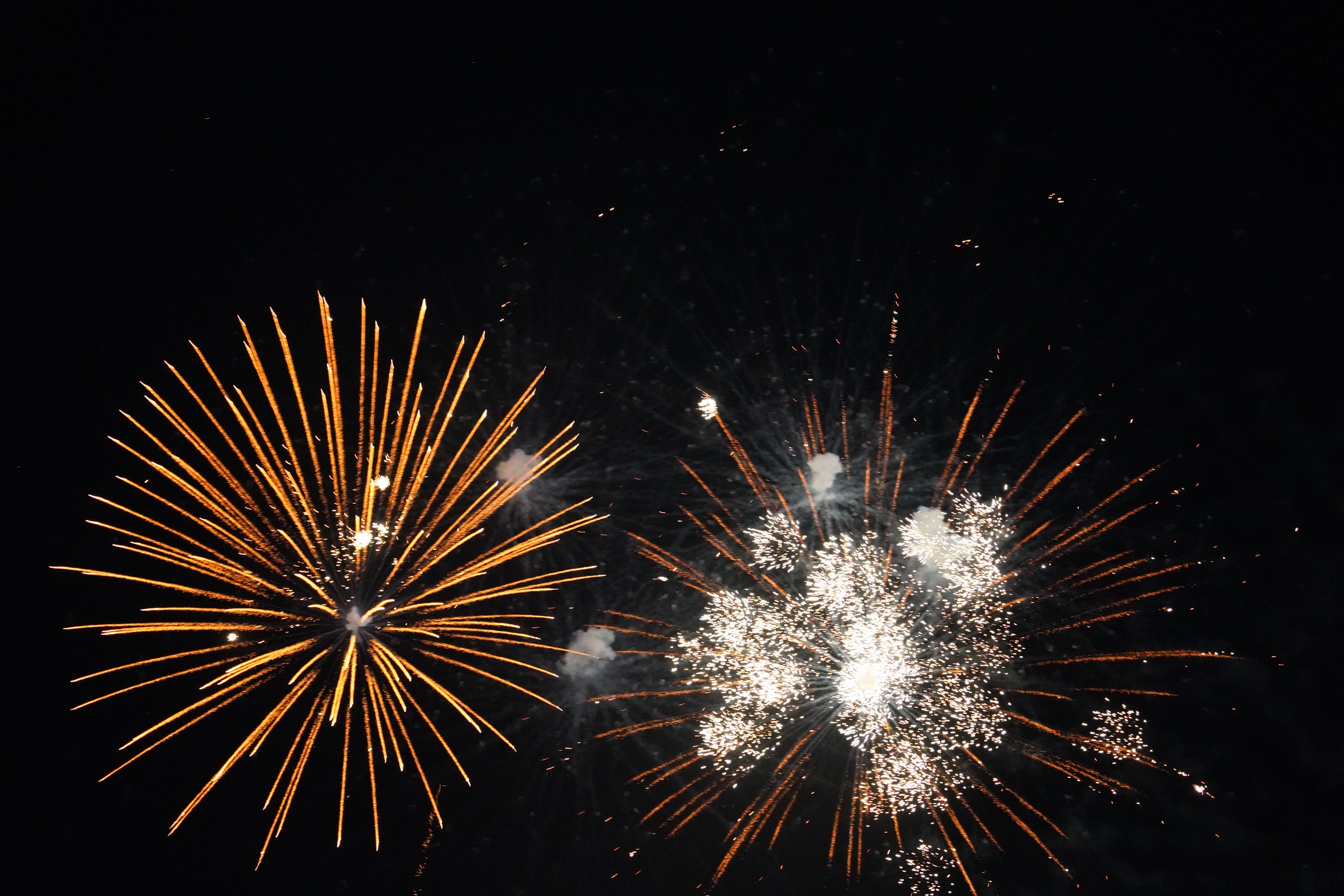 Arranca el XXVII Festival de Pirotecnia con la empresa 'De Alto Palancia'