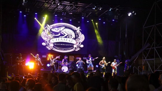 Chamae y Agro Dj's llenan de música y diversión el Parque Municipal de El Ejido