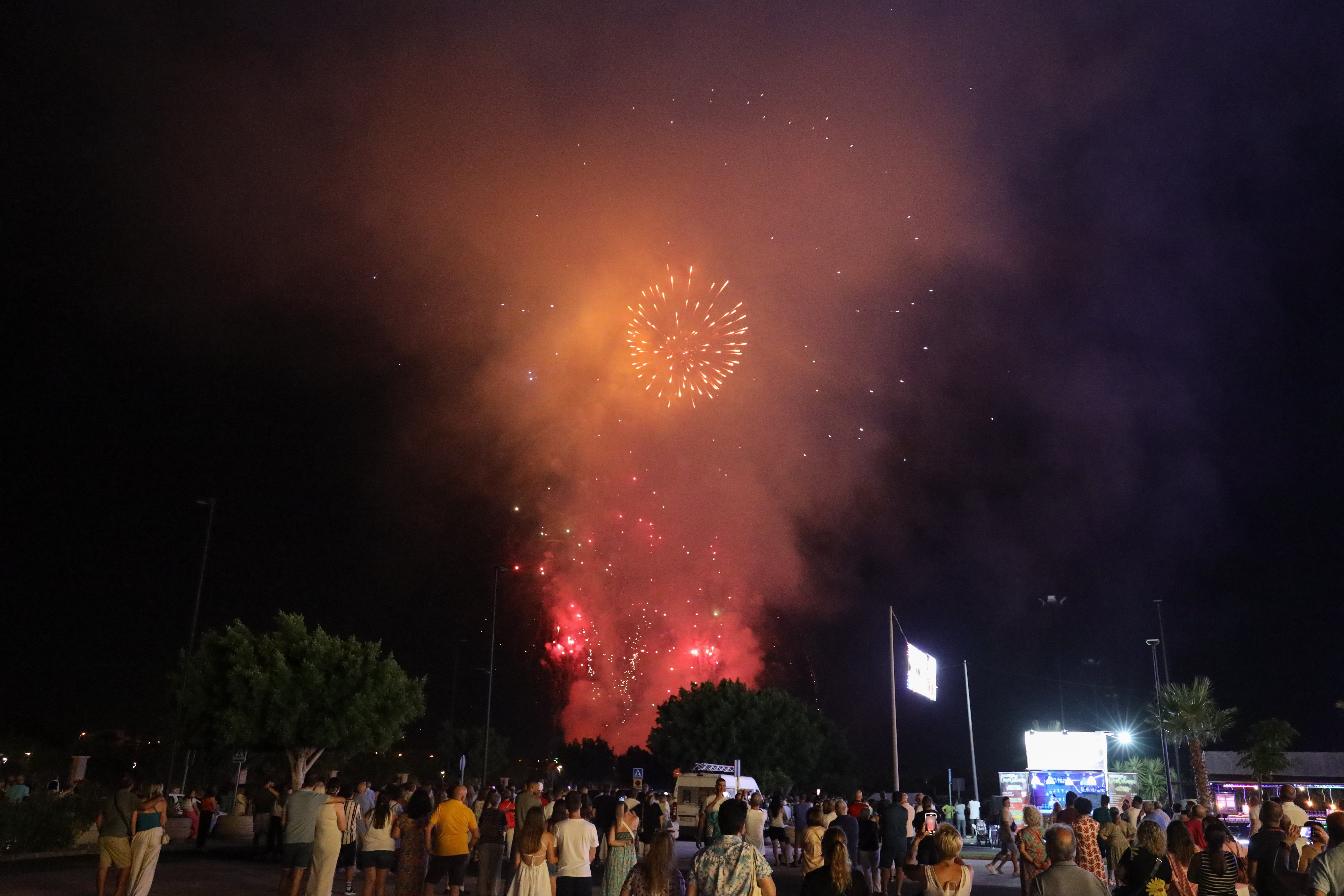 Pirotecnia Turis ilumina el cielo ejidense en la segunda jornada