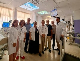 El Hospital Universitario Poniente mejora el bienestar de los pacientes de Hemodiálisis con un innovador sistema de iluminación