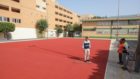 El Ejido trabaja en la puesta a punto de los centros educativos para el inicio del próximo curso
