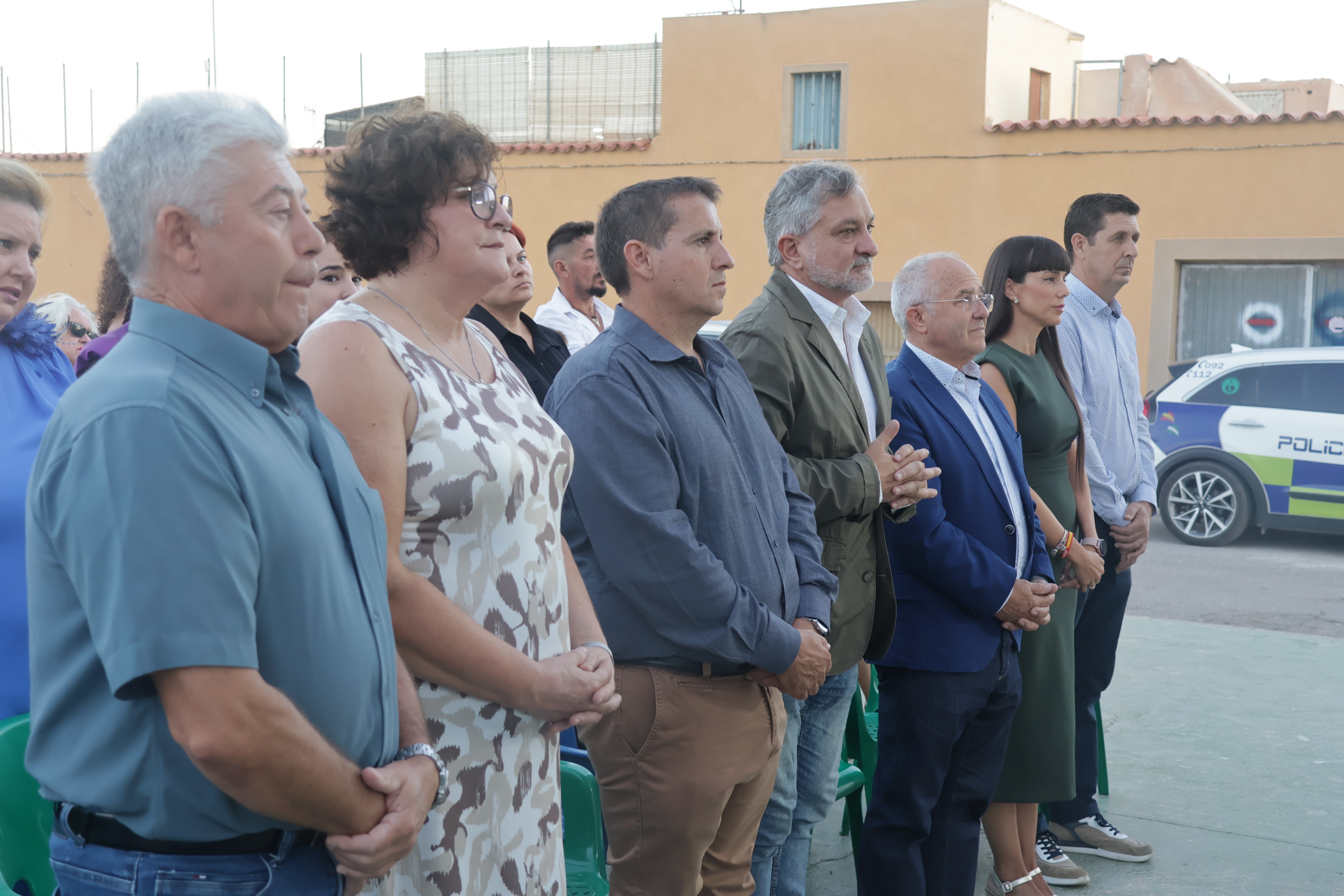 El barrio de San Silvestre muestra su devoción a su patrón, en imágenes