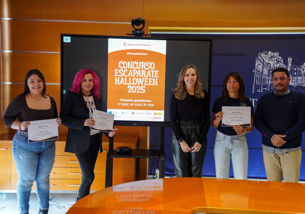 La edil ha destacado «el ato nivel de los trabajos presentados».