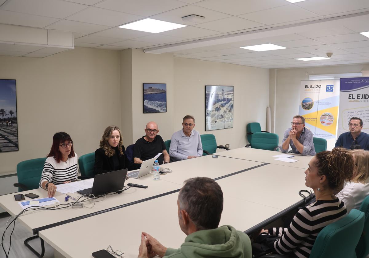Durante la reunión de la Mesa de Calidad se ha informado de las propuestas de mejora para el 2026.