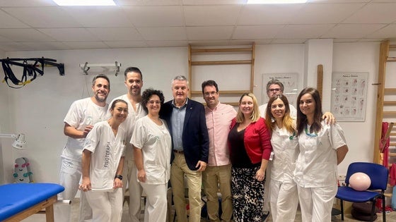 El Distrito Poniente refuerza la atención en patología de mano con más de 1.500 citas