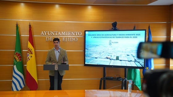 «El Ejido es un referente en innovación, investigación y tecnología agrícola»