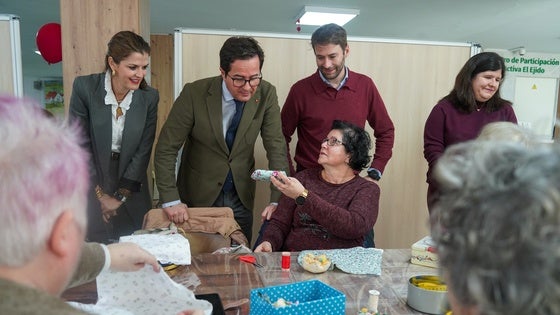 La Junta destina 35.000 euros a equipamiento nuevo del Centro Participación Activa en El Ejido