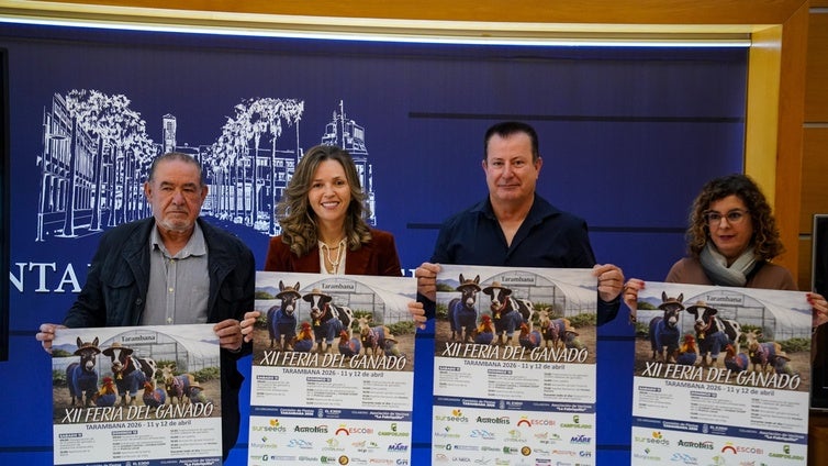 Exhibición de aves rapaces, de trilla y paella popular por la XII Feria del Ganado