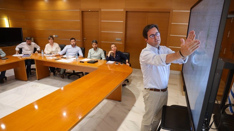 El Ejido adjudica cinco proyectos estratégicos para acerca el futuro del municipio