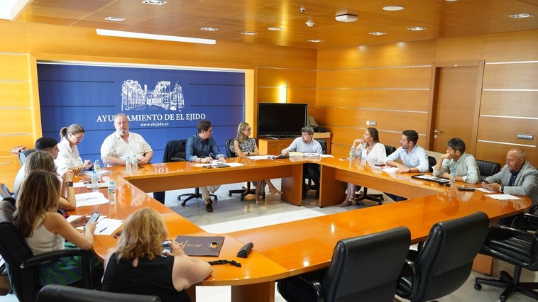 Almerimar contará con un Centro de Usos Múltiples con biblioteca