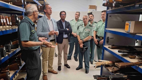 El Ejido estrena las nuevas dependencias de la Intervención de Armas de la Guardia Civil