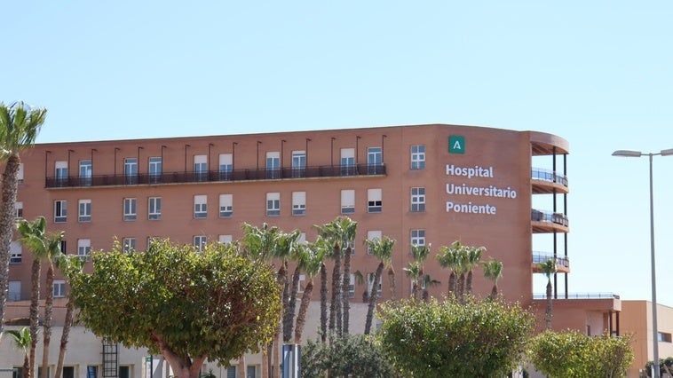 El Hospital de Poniente atiende más de 390.000 entre consultas, urgencias y cirugías en el primer semestre