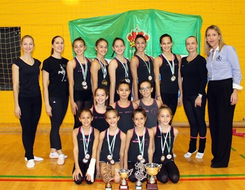 El municipio recibe a las campeonas andaluzas de gimnasia rítmica