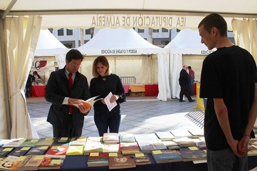 El Ejido disfruta este fin de semana de su VII Feria del Libro con un homenaje a Cervantes
