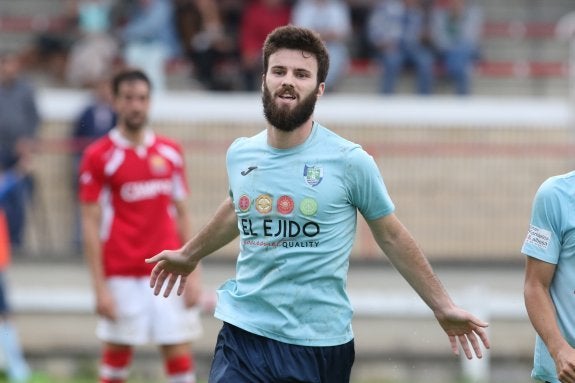 El CD El Ejido casi cierra su plantilla con la renovación de ocho jugadores de una tacada