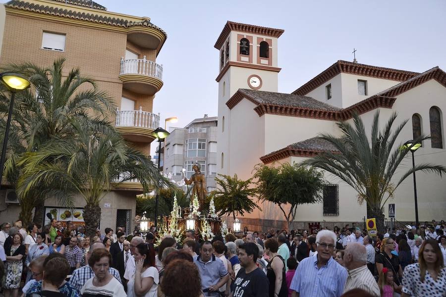 Miles de ejidenses secundan cada año la salida en procesión de su patrón, San Isidro Labrador, por las principales calles de la ciudad. 