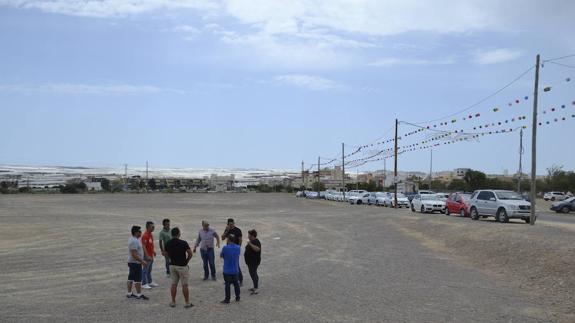 Los feriantes se plantan y deciden no instalar sus atracciones en Santa María del Águila