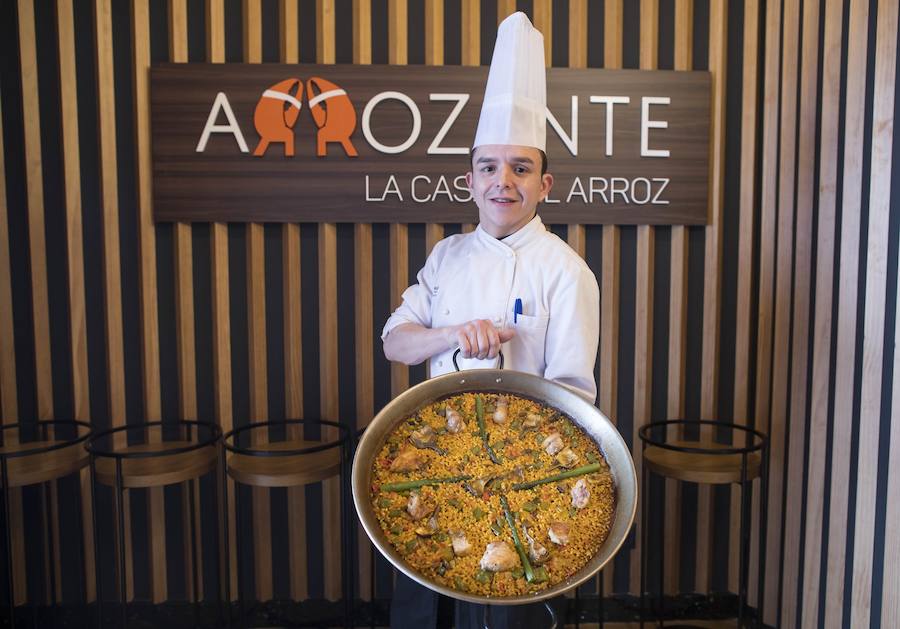Un nuevo restaurante que abre sus puertas anexo al hotel Barceló Granada Congress y que invita a una botella de Barbadillo a los comensales, estas semanas