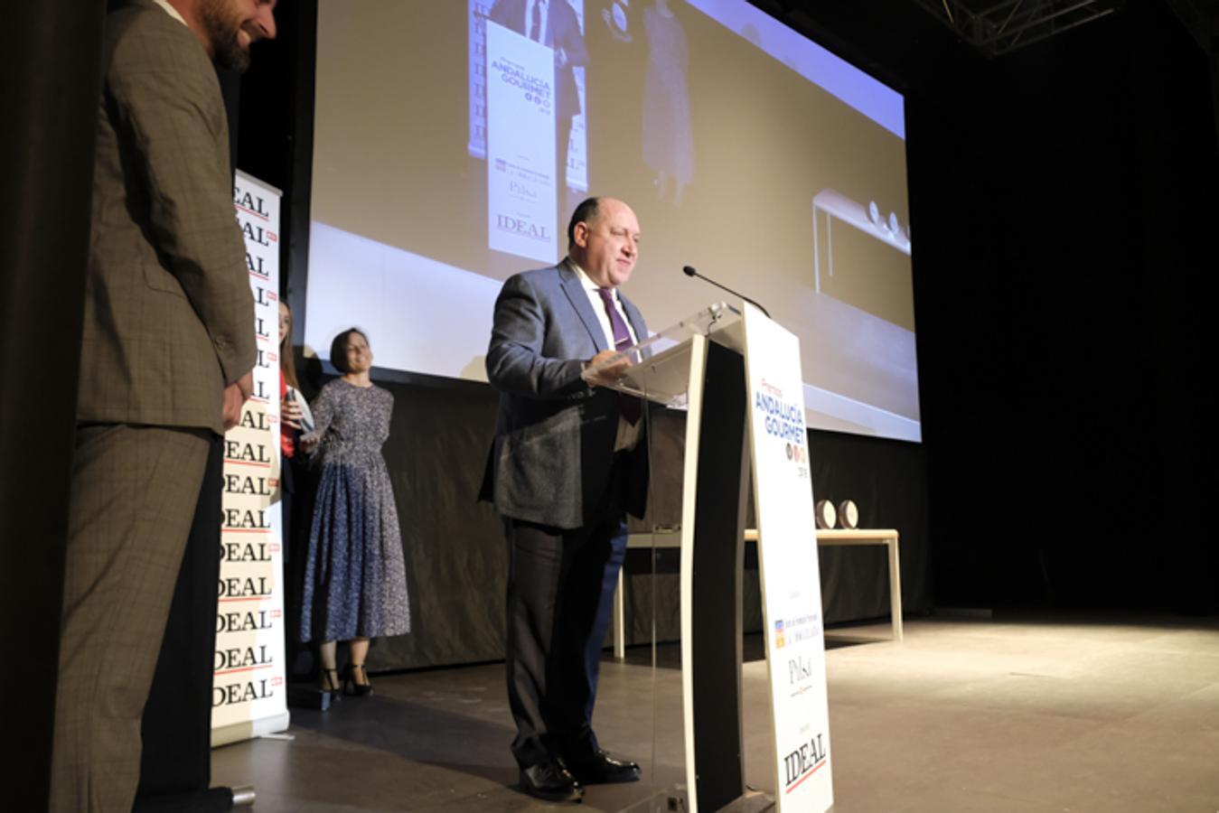 El Centro de Formación Profesional La Inmaculada acoge la entrega de los premios a seis restauradores y establecimientos de la provincia de Granada