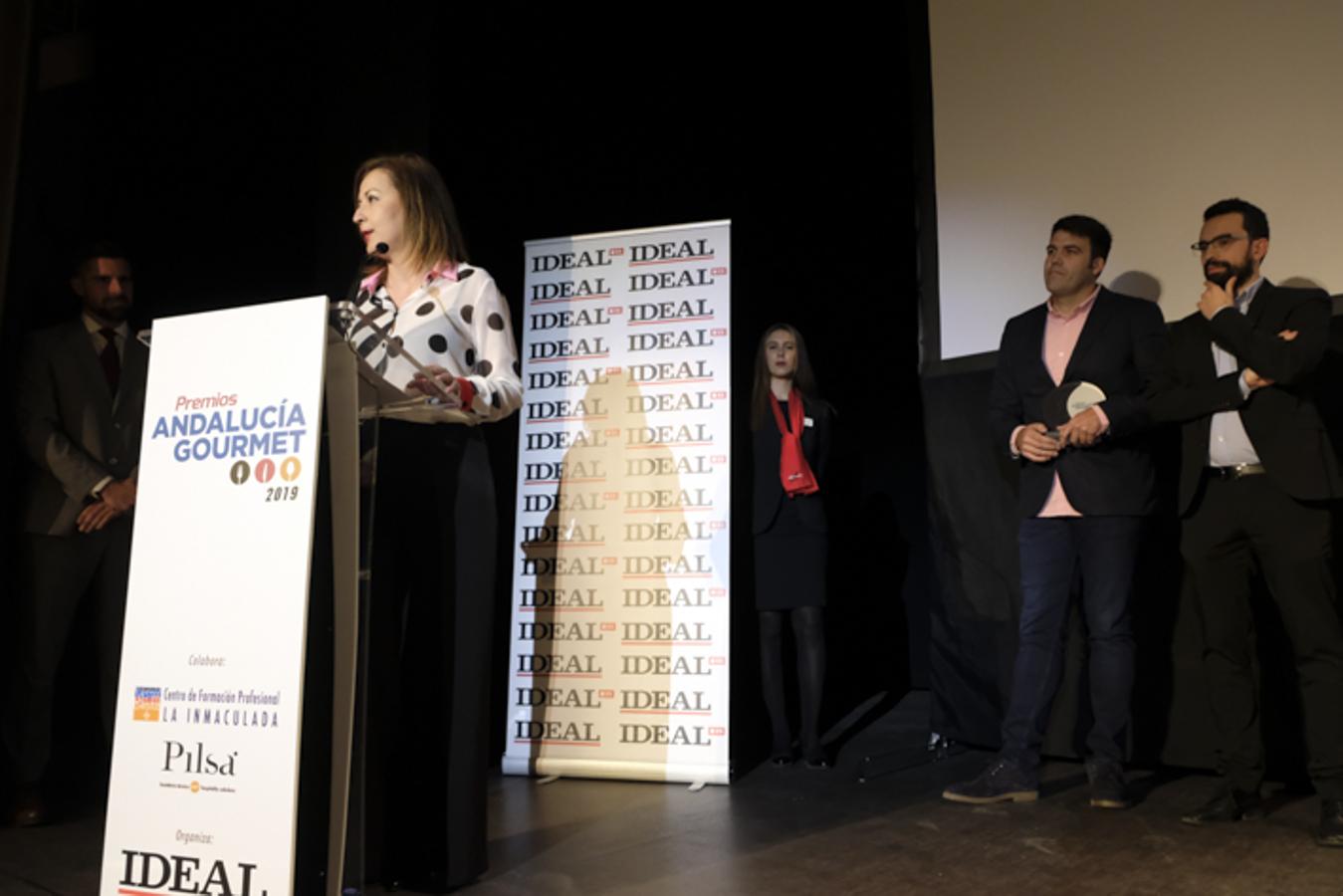 El Centro de Formación Profesional La Inmaculada acoge la entrega de los premios a seis restauradores y establecimientos de la provincia de Granada