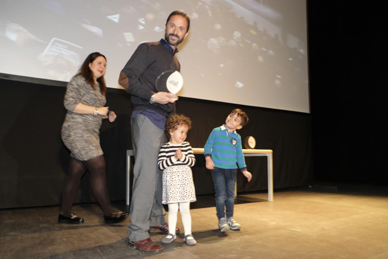 El Centro de Formación Profesional La Inmaculada acoge la entrega de los premios a seis restauradores y establecimientos de la provincia de Granada