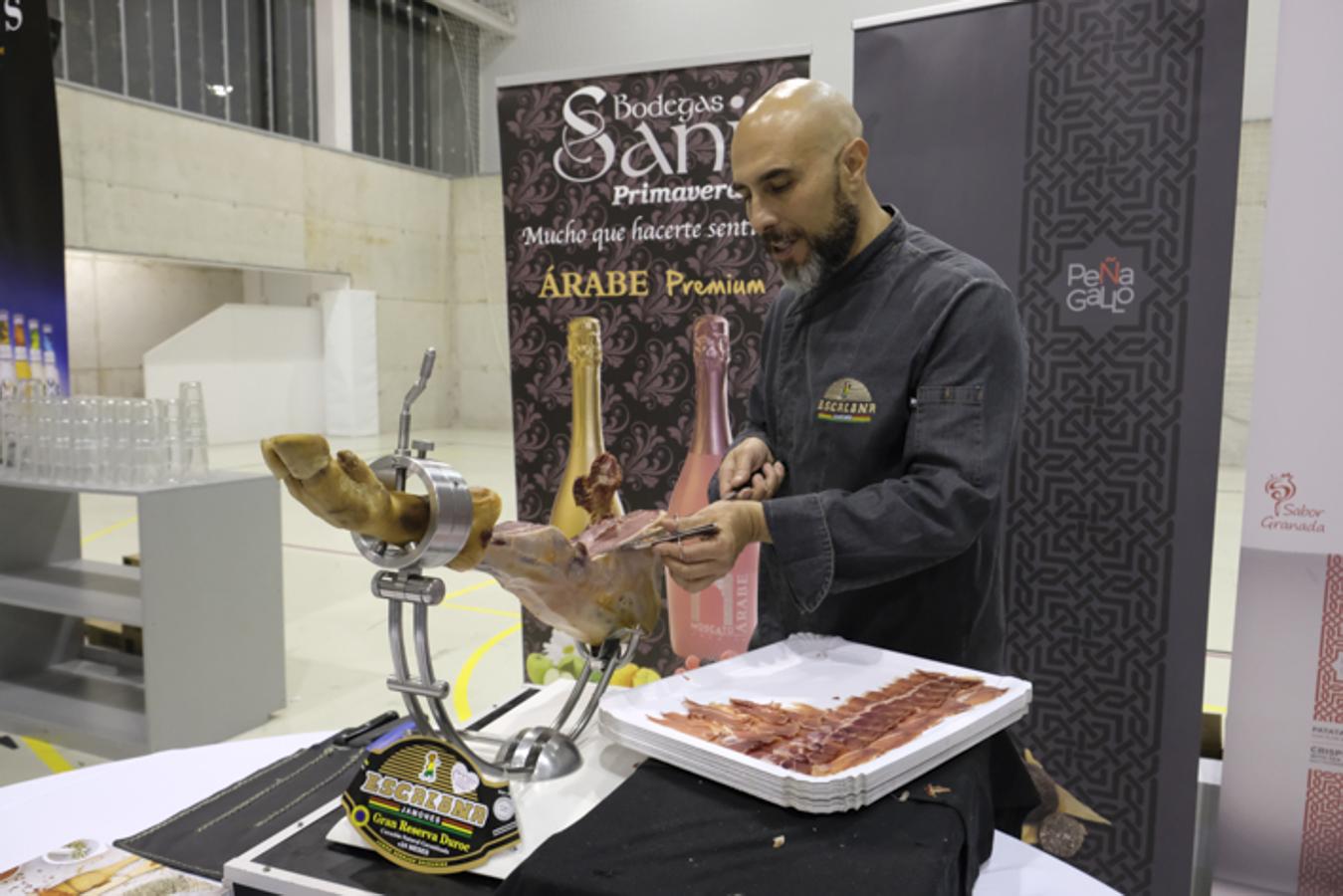 El Centro de Formación Profesional La Inmaculada acoge la entrega de los premios a seis restauradores y establecimientos de la provincia de Granada