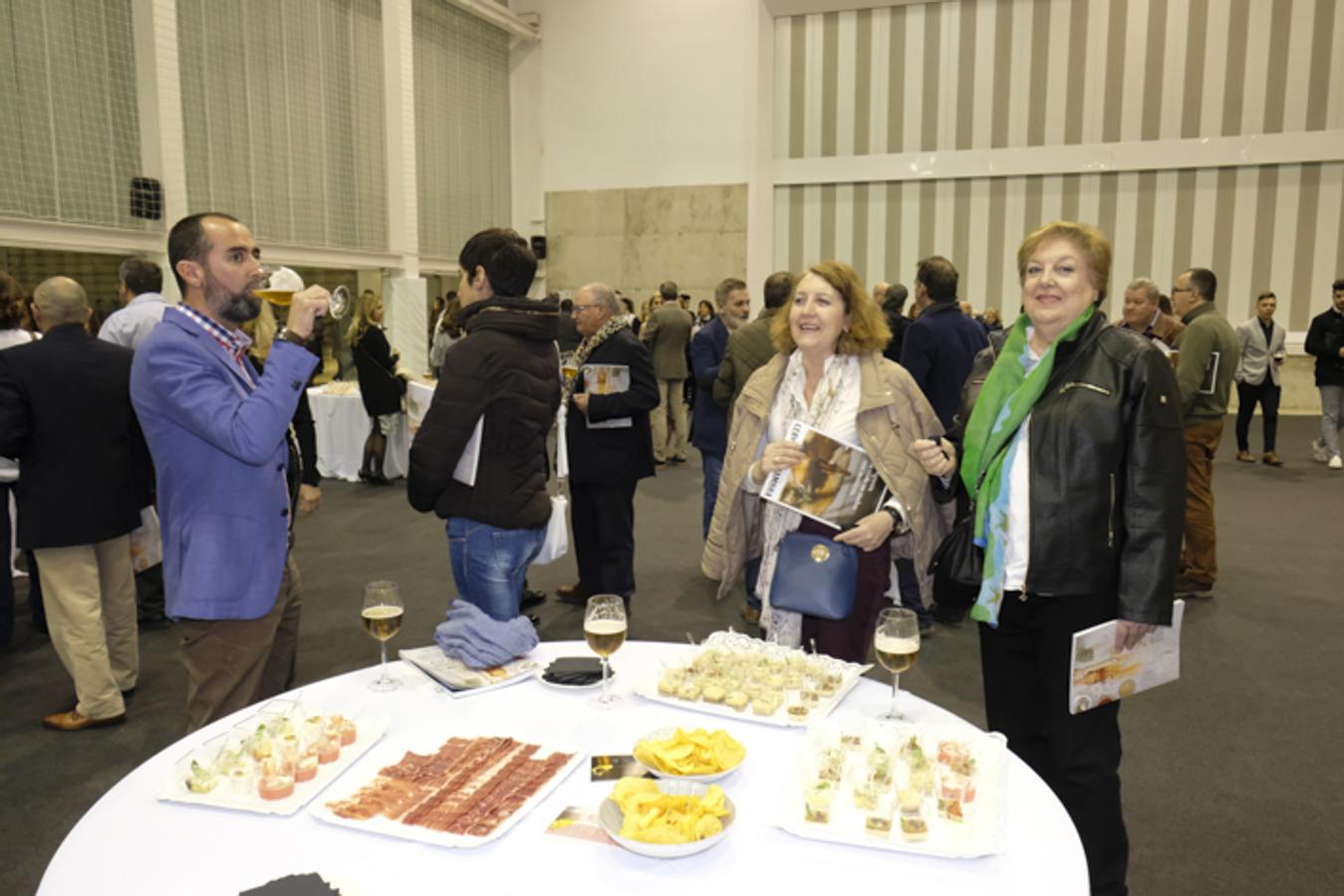 El Centro de Formación Profesional La Inmaculada acoge la entrega de los premios a seis restauradores y establecimientos de la provincia de Granada