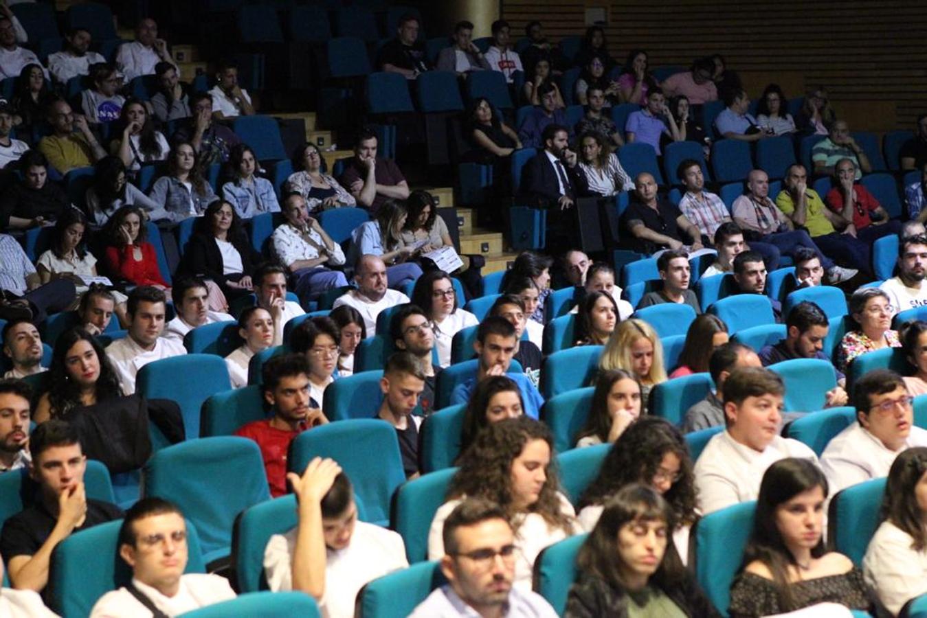 La sexta edición de la cita gastronómica del año en Granada echa a a andar en el Palacio de Exposiciones y Congresos