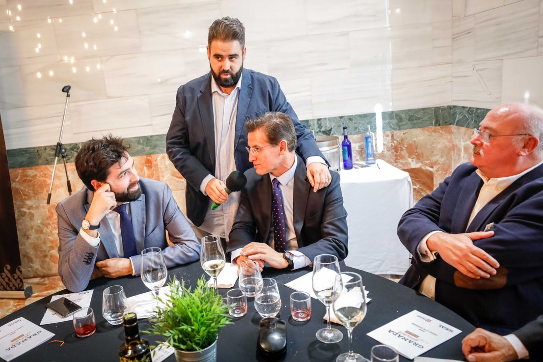 Ignacio Solana y Ricado González Sostres inauguran los Menús Michelín 