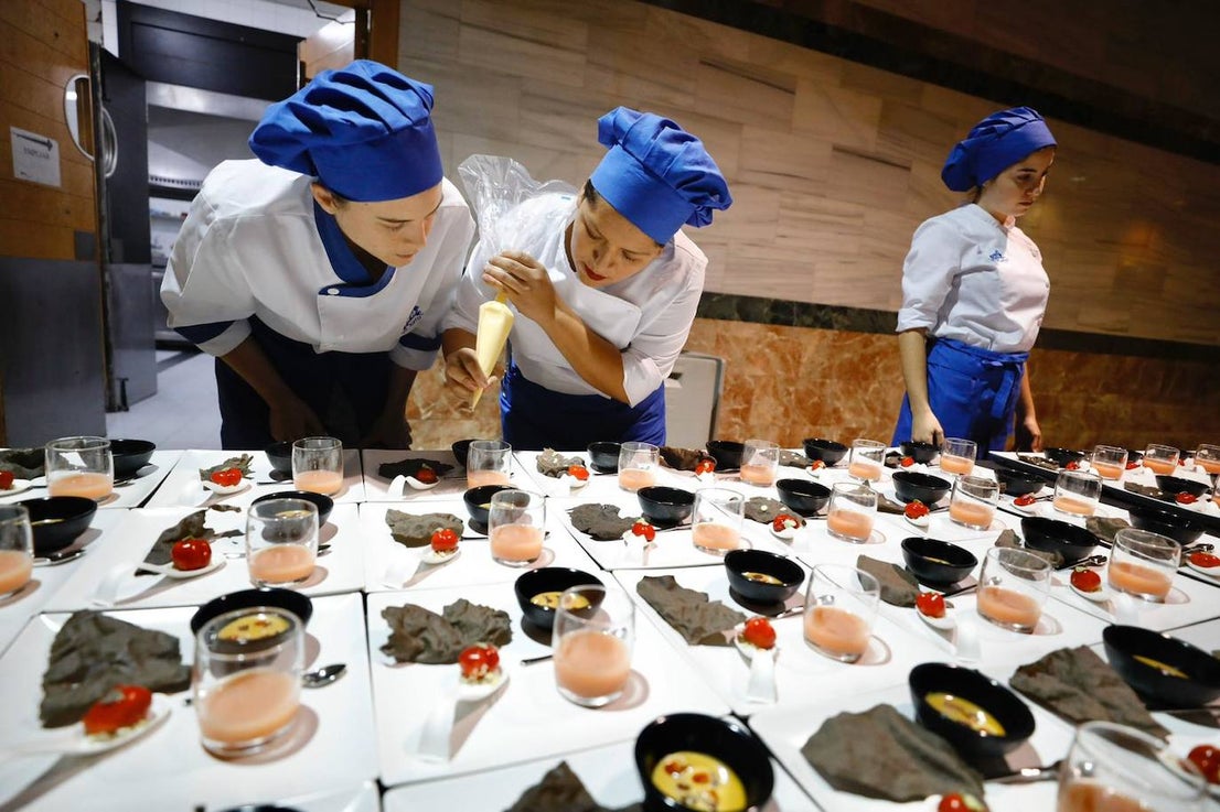 La chef de El Xato fue la encargada del segundo almuerzo Michelin de Granada Gourmet