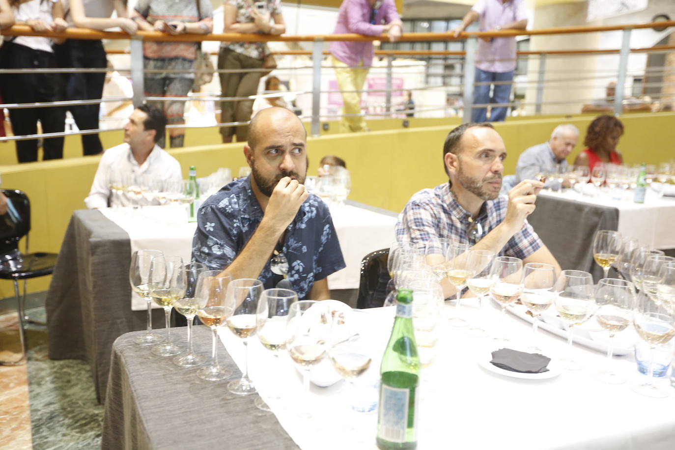 Chicatanas, chapulines, que son los saltamontes mejicanos, gusanos rojos y blancos o los escamoles fueron los protagonistas de la cata