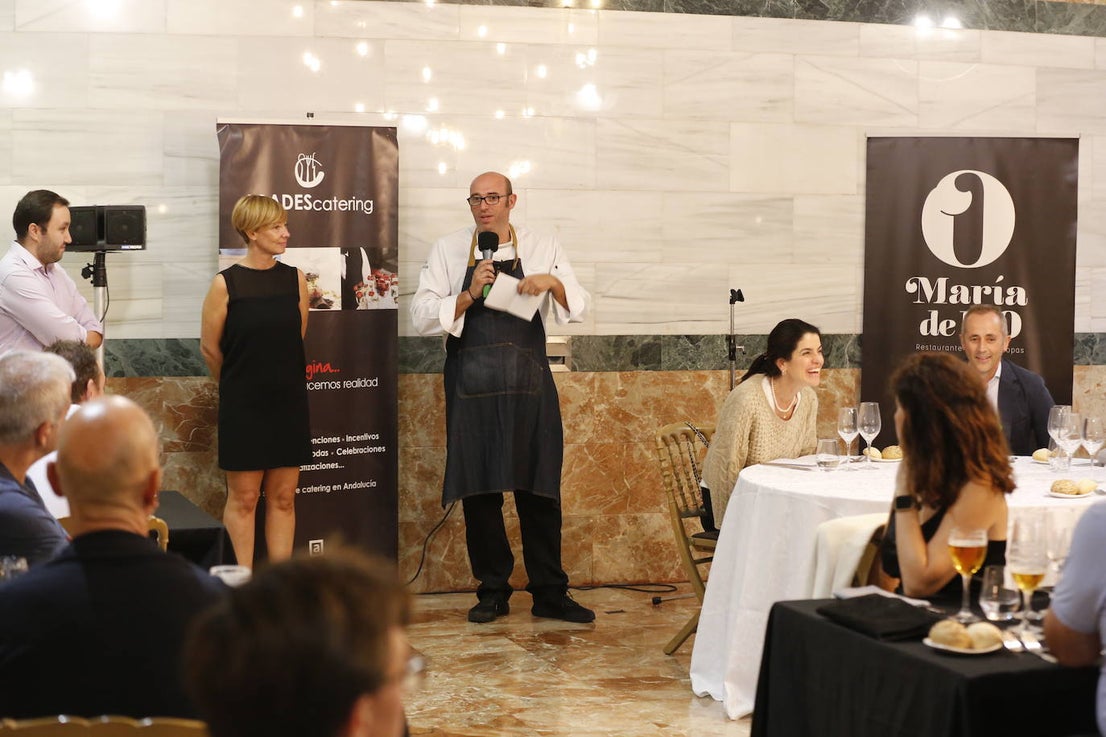 Con la ausencia de Yolanda León, Juanjo Pérez transportó a los comensales con su arriesgada forma de entender la cocina 