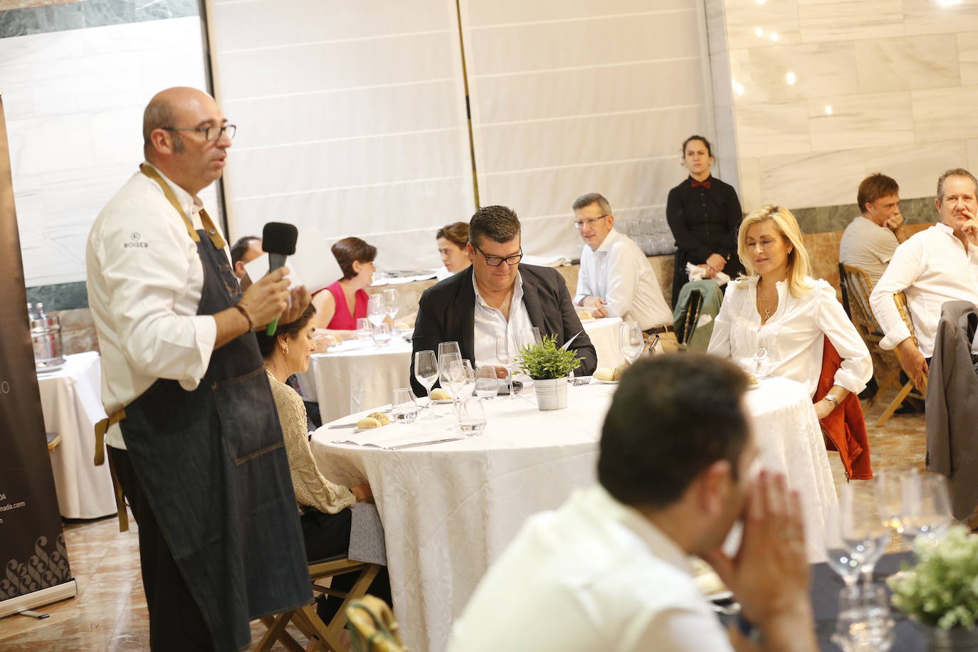 Con la ausencia de Yolanda León, Juanjo Pérez transportó a los comensales con su arriesgada forma de entender la cocina 