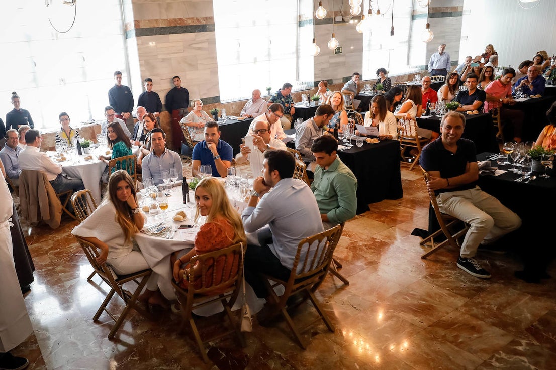 Carme Ruscalleda recibe el premio de Granada Gourmet, un congreso que se ha rendido a su cercanía y sencillez