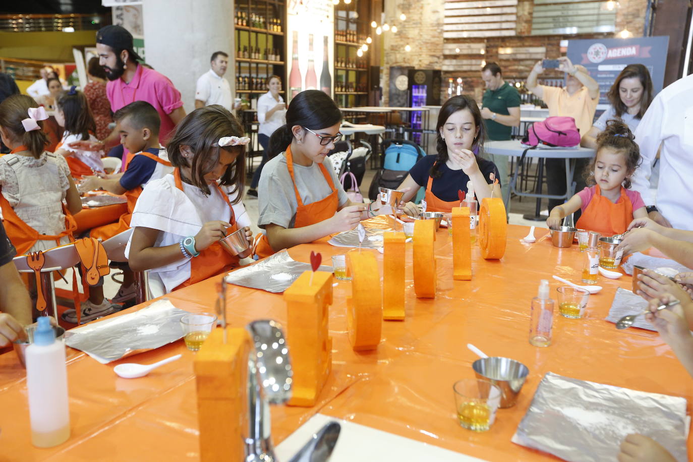 El día se empieza reciclando con los más pequeños