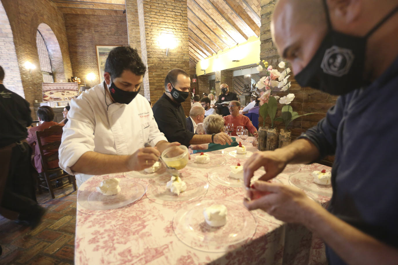 Fotos: El restaurante El Coso acoge un nuevo menú a cuatro manos con toda la sapiencia de la gastronomía murciona