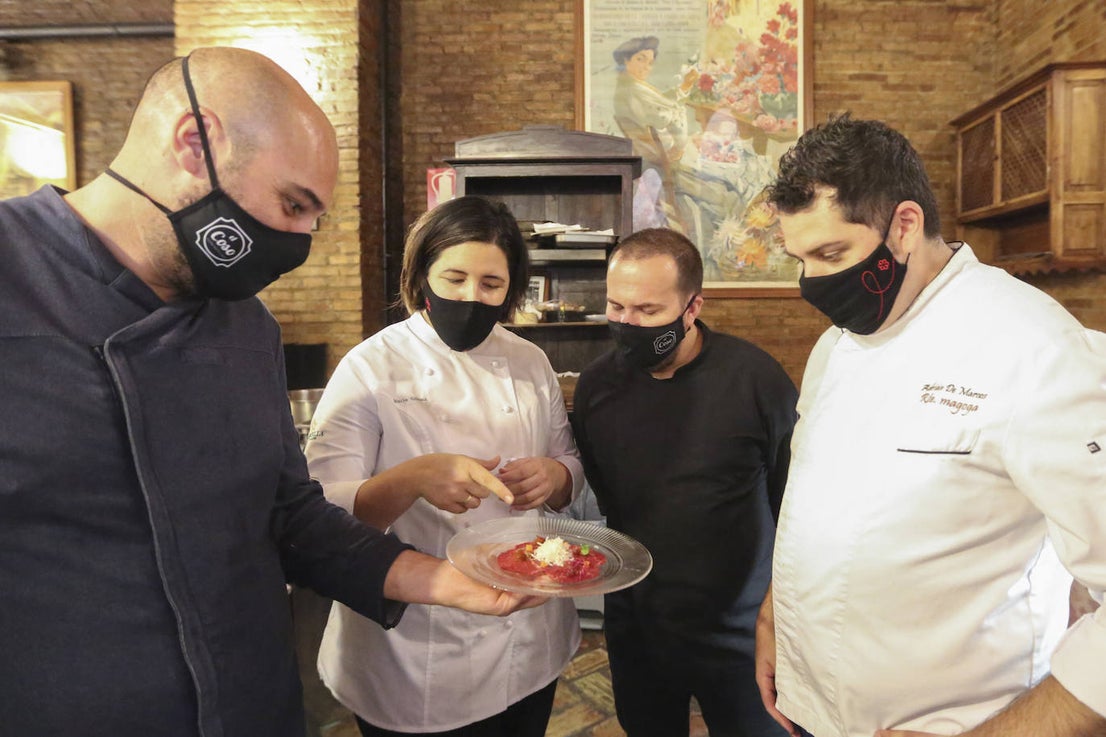 Fotos: El restaurante El Coso acoge un nuevo menú a cuatro manos con toda la sapiencia de la gastronomía murciona