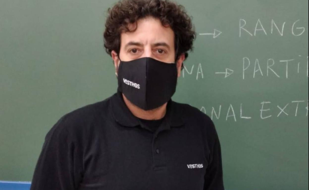 Daniel Castro.