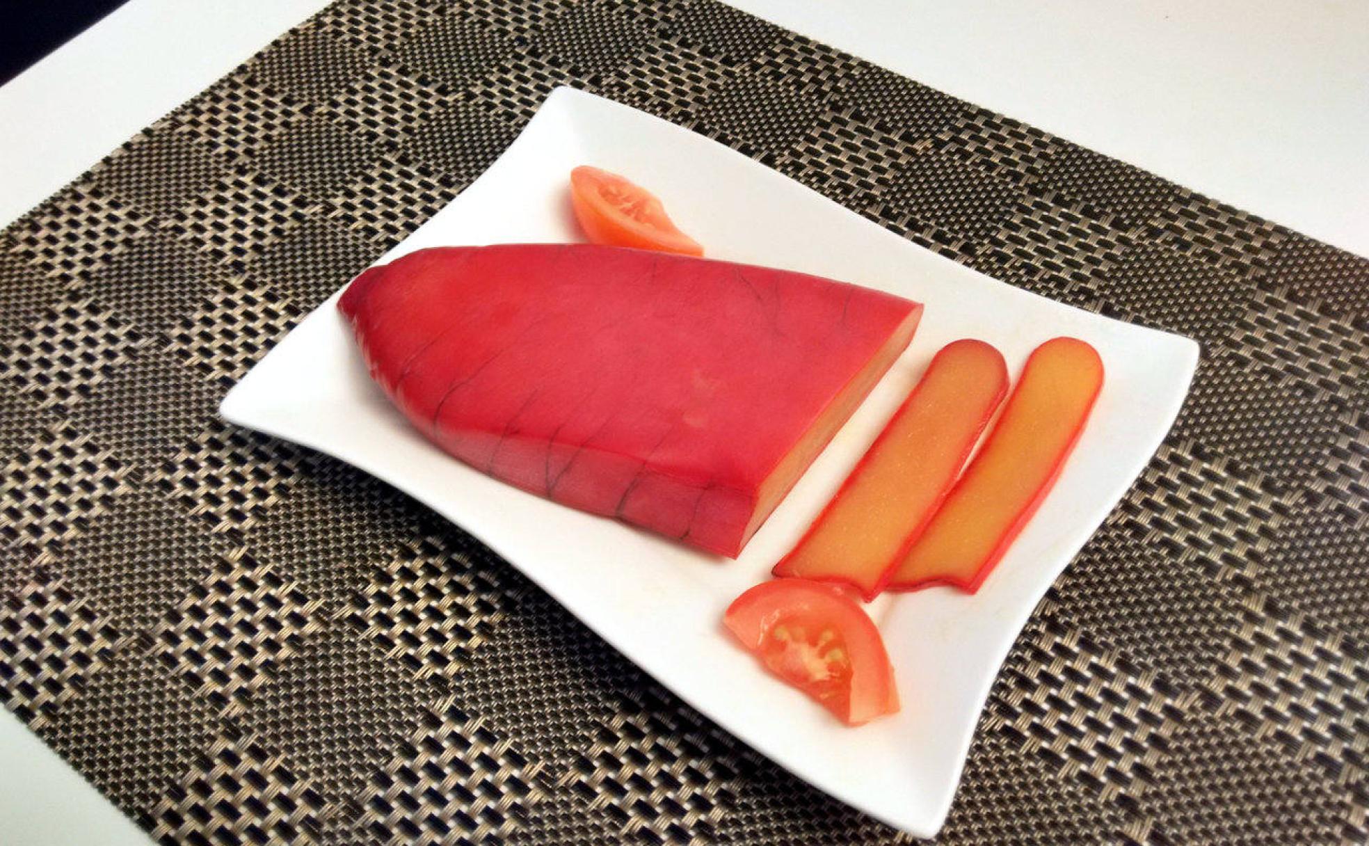 Las huevas de maruca, con menos fama que el caviar, se presentan como un aperitivo igualmente ostentoso. 