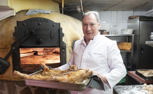 Antonio Moya, chef del Real Asador de Castilla.