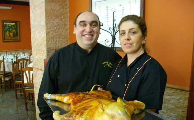 Curro Marín y Nani García, chefs de Asador Curro.