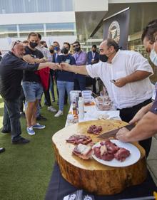 Imagen secundaria 2 - Roberto García, vencedor del concurso de fotografía CFPI La Inmaculada