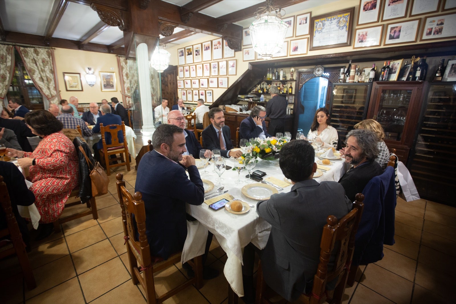 Momento del acto de entrega del premio Luis Oruezábal.