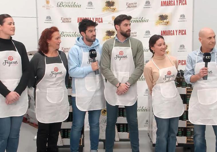 Participantes del concurso gastronómico Fogones Granadinos, durante la emisión del programa.