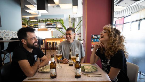 «Llevar la ciencia a los bares la hace más accesible»